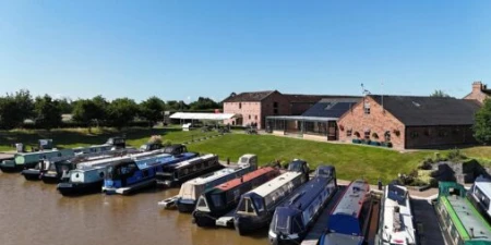 press-release-vetus-to-host-electric-narrowboat-experience-day-at-the-aqueduct-marina